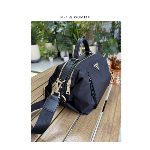 弗倫蒂諾簡約包包防水尼龍枕頭包輕便小手提包單肩女包百搭斜後後背包