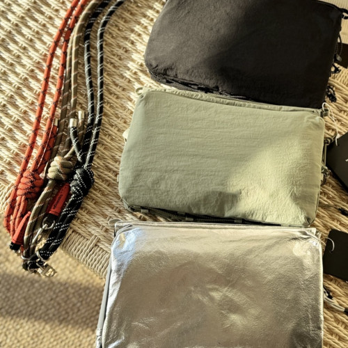 日系戶外旅行Bottle大容量雲朵水瓶包配肩帶單肩斜後後背包男女款