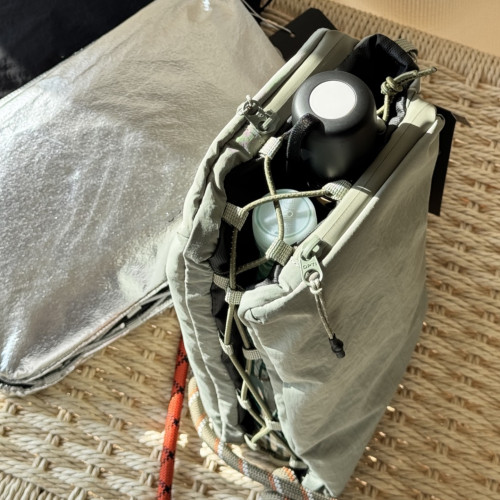 日系戶外旅行Bottle大容量雲朵水瓶包配肩帶單肩斜後後背包男女款