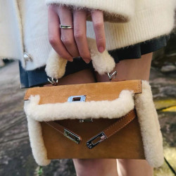 ins網紅同款休閒百搭磨砂麂皮絨繙毛皮毛毛女包凱莉包小包斜後後背包