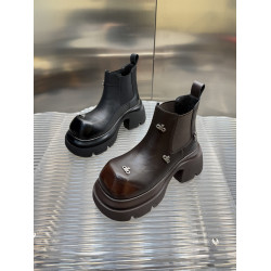 【斷碼清版】2026秋冬季新款厚底方頭菸筒靴復古洋氣小短靴子女鞋