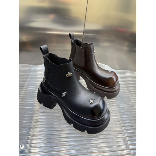 【斷碼清版】2026秋冬季新款厚底方頭菸筒靴復古洋氣小短靴子女鞋