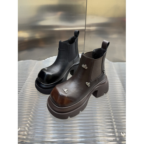 【斷碼清版】2026秋冬季新款厚底方頭菸筒靴復古洋氣小短靴子女鞋