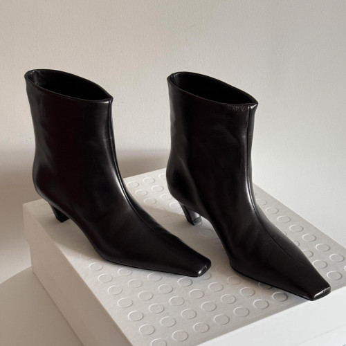 羊皮版~老錢風氣質尖頭套腳貓跟短靴真皮秋冬新款百搭高跟裸靴女