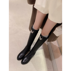 貴裡貴氣～法式復古英倫風鎖釦長筒靴女冬2025新款真皮高筒