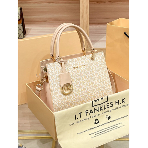 母親節禮物真皮生日禮物手提包包女2026新款高級大容量單肩斜後後背包