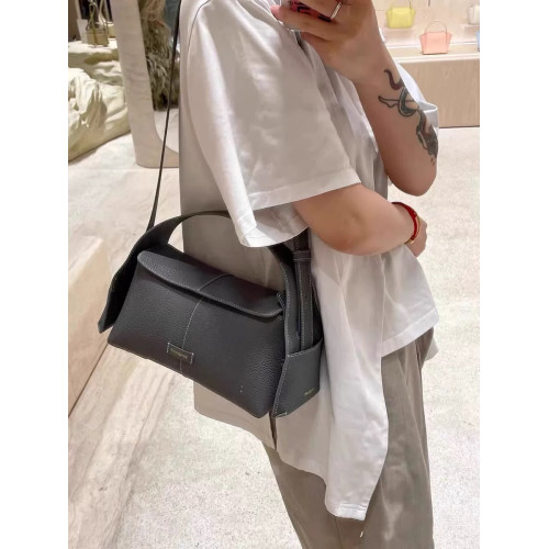 BERNICE新款真皮hobo女包掛耳屋簷包系列大容量手提包單肩斜後後背包