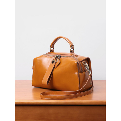 頭層牛皮枕頭包2026新款植鞣皮小方包復古大容量手提包寬帶斜後後背包