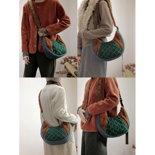 housedesign原創2025冬季撞色拼接毛絨月牙包小衆個性單肩斜後後背包