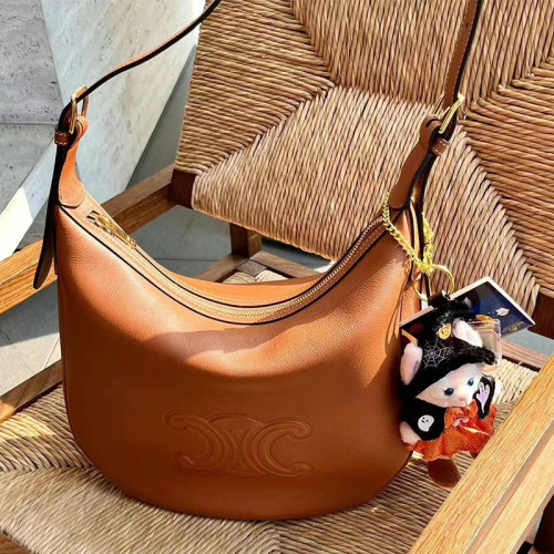 明星同款真皮凱旋門HOBO腋下包包女2024秋冬新款大容量單肩斜後後背包