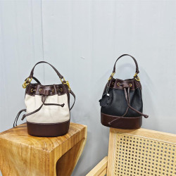 頭層牛皮女水桶包潮流小衆時尚單肩斜背女包品牌尾貨撿漏真皮女包