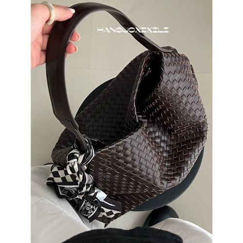 韓國小衆包包2025新款編織手提單肩包包女百搭斜後後背包大容量水桶包