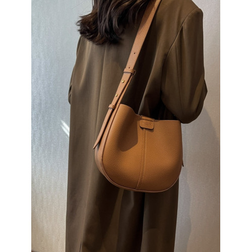 韓系高級感百搭水桶包秋冬季包包女款2025新款今年流行大容量斜背