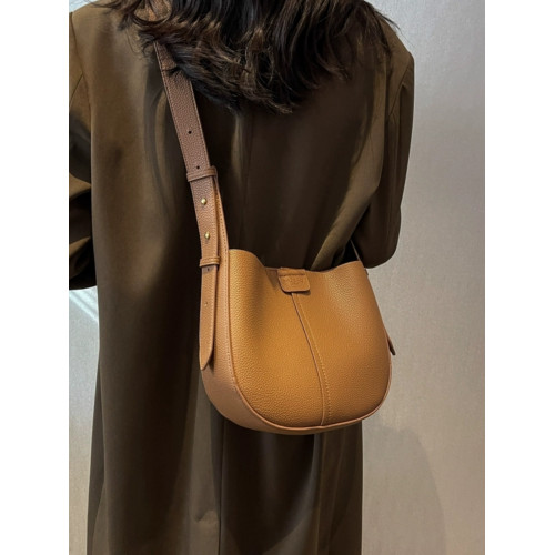 韓系高級感百搭水桶包秋冬季包包女款2025新款今年流行大容量斜背