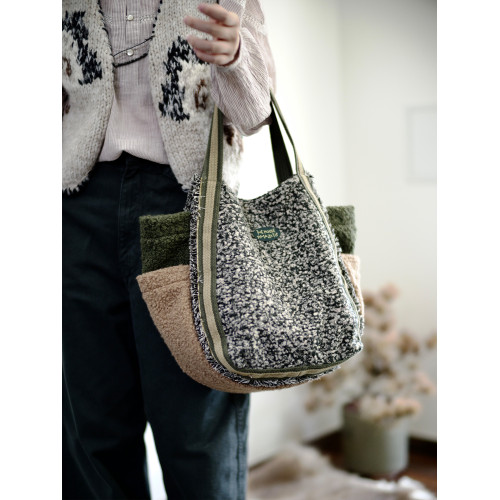 housedesign原創新設計復古大容量托特包2025秋冬通勤毛絨單肩包