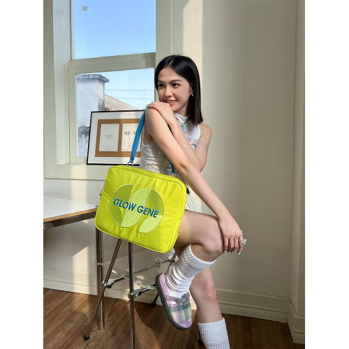 shanahs小衆通勤單肩包女學生筆電包高級感新款減震手提電腦包 shanahs小衆通勤單肩包女學生筆電包高級感新款減震手提電腦包