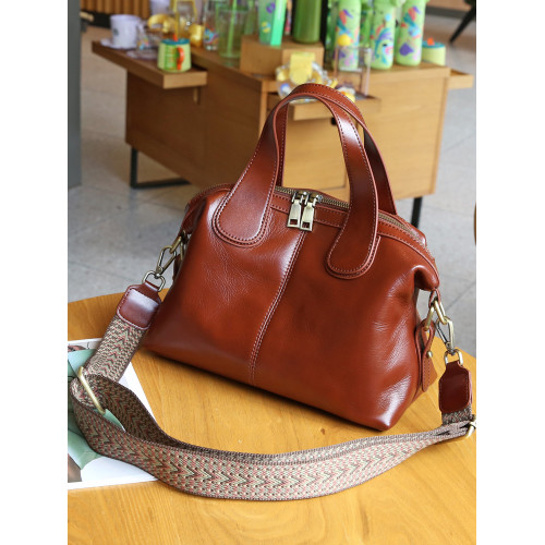 2026春夏新款時尚大氣頭層牛皮包女大容量手提包高檔真皮斜背女包 2026春夏新款時尚大氣頭層牛皮包女大容量手提包高檔真皮斜背女包