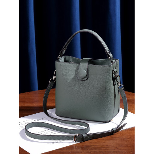 高檔頭層牛皮手提小包包水桶包女百搭2026新款真皮簡約單肩斜後後背包