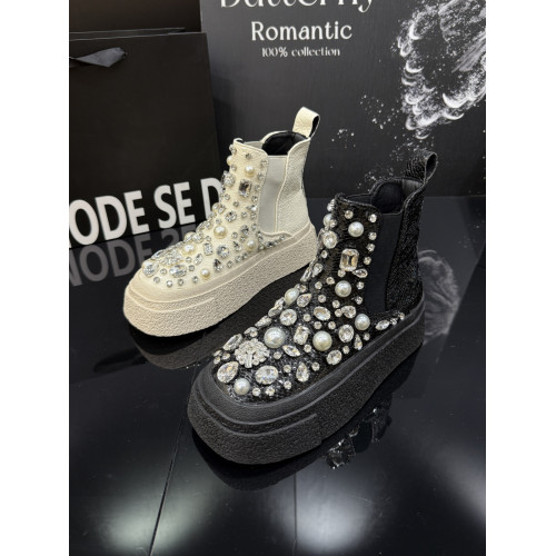 重工珍珠水鑽松糕厚底復古菸筒靴2026秋冬季新款洋氣小短靴子女鞋