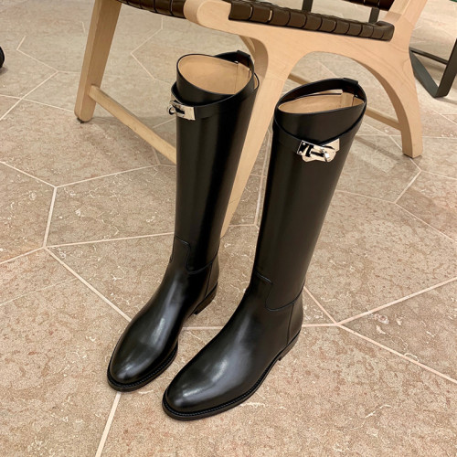 長靴女不過膝子2025秋季新款真皮長筒靴女英倫風皮釦高筒騎士靴女