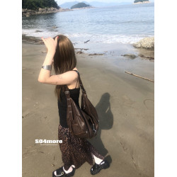 【SO4more】韓國直郵 西部鉚釘龐克帥氣復古大容量pu皮單肩斜後後背包