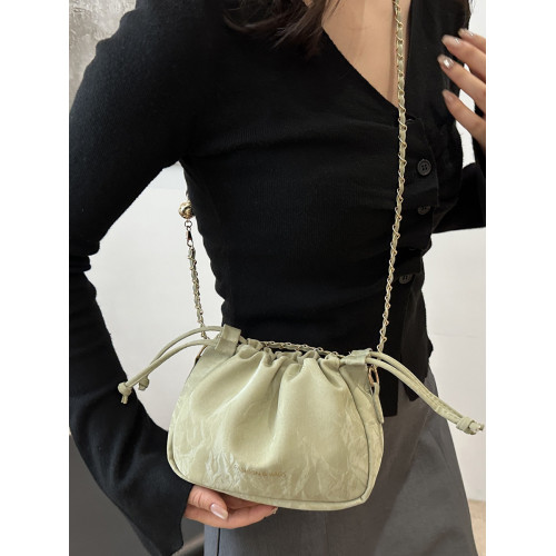 包包韓系高級感百搭水桶包春夏2025新款小衆設計鏈條斜背褶皺包女