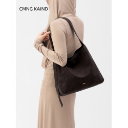 CMNG KAIND小衆水桶包女2026新款大容量牛皮托特包通勤斜背單肩包