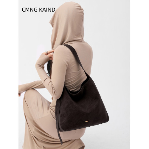 CMNG KAIND小衆水桶包女2026新款大容量牛皮托特包通勤斜背單肩包 CMNG KAIND小衆水桶包女2026新款大容量牛皮托特包通勤斜背單肩包