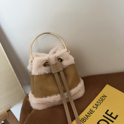 毛絨絨百搭小包包女2025秋冬毛毛包單肩斜背小包包抽帶手提水桶包