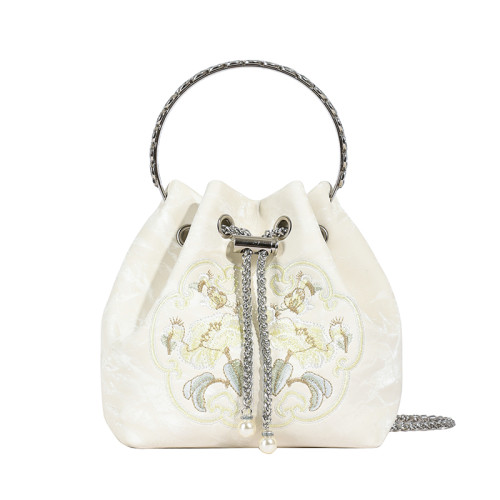 斜後後背包新包百搭國風綉花水桶包包新款夏季拎中式手女刺綉時尚2024 斜後後背包新包百搭國風綉花水桶包包新款夏季拎中式手女刺綉時尚2024