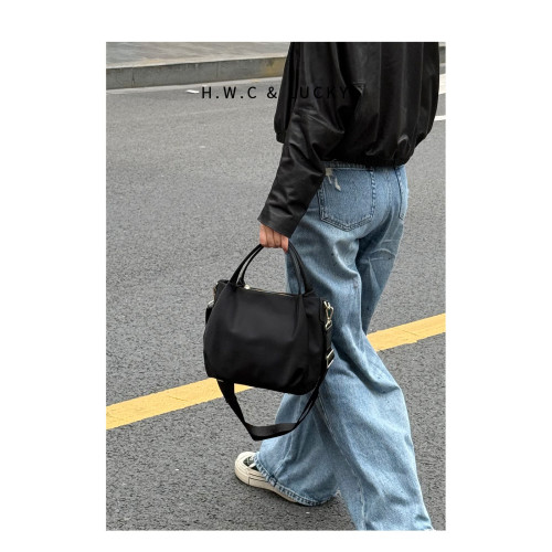 包包女款大容量上班通勤包輕便斜後後背包手提包高級尼龍包布包女包