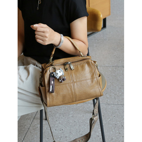 手提包女2026新款休閒軟皮枕頭包中年媽媽包單肩斜後後背包三用雙肩包 手提包女2026新款休閒軟皮枕頭包中年媽媽包單肩斜後後背包三用雙肩包