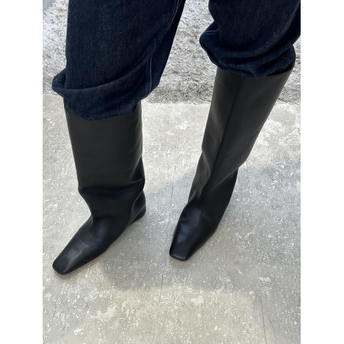 牛皮~英倫風小方頭菸筒褲琯靴女2024新款時尚個性平底騎士長筒靴