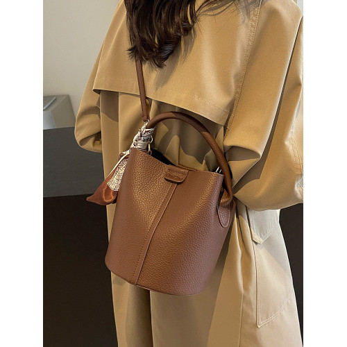 復古水桶包包女2026新款秋冬高級感手提單肩包時尚百搭質感斜後後背包