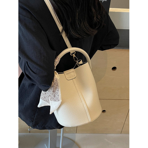 復古水桶包包女2026新款秋冬高級感手提單肩包時尚百搭質感斜後後背包