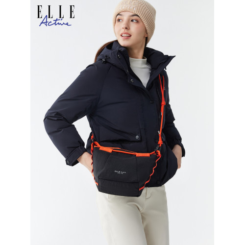 ELLE Active輕戶外簡約高級質感單肩包女大容量輕便斜後後背包時尚 ELLE Active輕戶外簡約高級質感單肩包女大容量輕便斜後後背包時尚