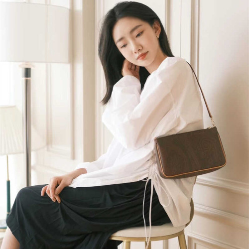 小衆艾綽Etro腰果花Arnica經典復古百搭肩挎水桶手提腋下包購物袋 小衆艾綽Etro腰果花Arnica經典復古百搭肩挎水桶手提腋下包購物袋