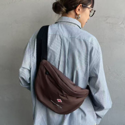 錦鯉~日系25秋冬新品戶外多功能大容量休閒洋氣百搭餃子斜後後背包