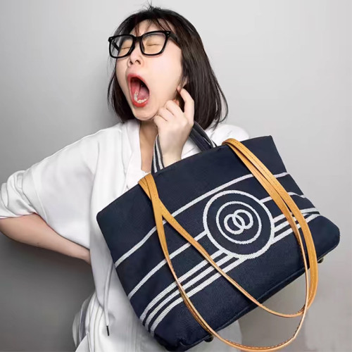 小香風牛仔托特包女單肩大容量帆布通勤包高品質海軍條紋沙灘包