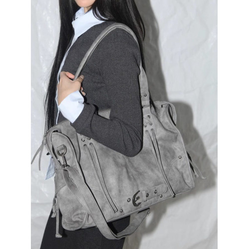 FANCY CLUB托特包雪允同款鉚釘綁帶機車包大容量復古單肩斜後後背包