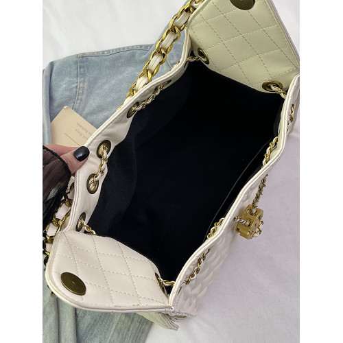 菱格復古單肩腋下包大容量時尚流浪包水桶抽繩包早春鏈條斜後後背包女 菱格復古單肩腋下包大容量時尚流浪包水桶抽繩包早春鏈條斜後後背包女