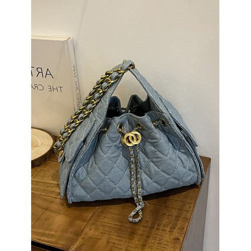 菱格復古單肩腋下包大容量時尚流浪包水桶抽繩包早春鏈條斜後後背包女 菱格復古單肩腋下包大容量時尚流浪包水桶抽繩包早春鏈條斜後後背包女