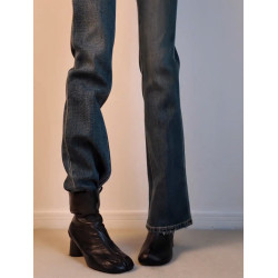 秋冬新款設計感小衆豬蹄分趾中筒靴女復古軟皮粗跟英倫風切爾西靴