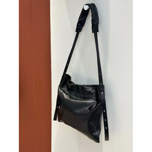 小衆真皮女包新款簡約托特包通勤百搭羊皮單肩包大容量斜背水桶包 小衆真皮女包新款簡約托特包通勤百搭羊皮單肩包大容量斜背水桶包