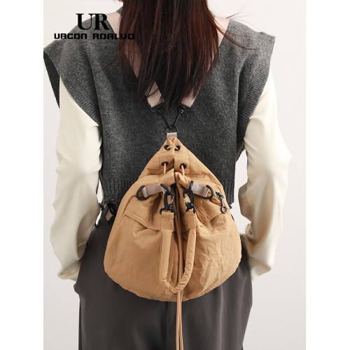 UR簡約抽繩水桶包女2025夏季新款尼龍布輕便手提包百搭單肩斜後後背包 UR簡約抽繩水桶包女2025夏季新款尼龍布輕便手提包百搭單肩斜後後背包