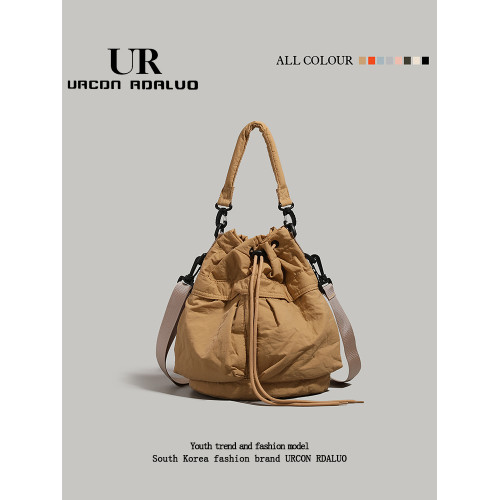 UR簡約抽繩水桶包女2025夏季新款尼龍布輕便手提包百搭單肩斜後後背包 UR簡約抽繩水桶包女2025夏季新款尼龍布輕便手提包百搭單肩斜後後背包