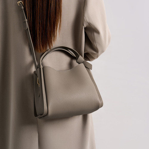 爆火水桶包包女2026新款春夏質感大容量手提單肩斜後後背包大氣通勤包