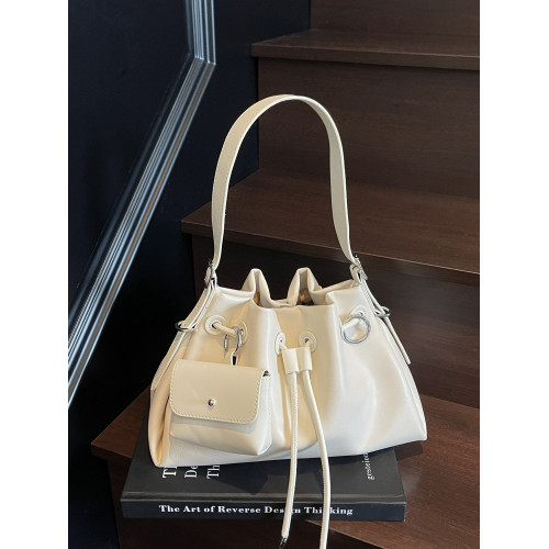 小衆設計時尚百搭束口通勤水桶包包女式2025新款簡約高級感腋下包