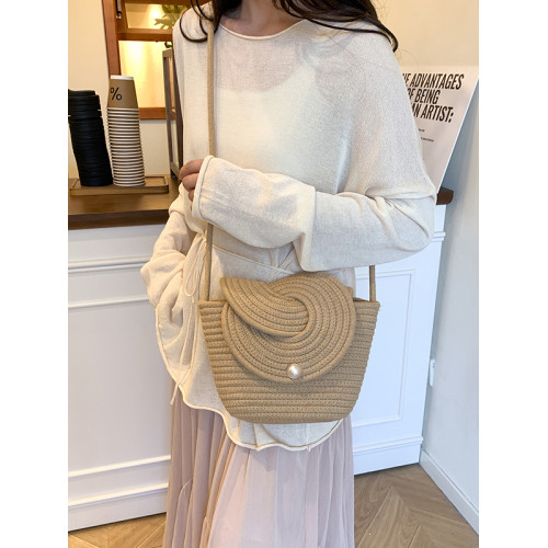 2025新款潮手工編織小衆洋氣草編水桶包包時尚度假沙灘編織單肩包