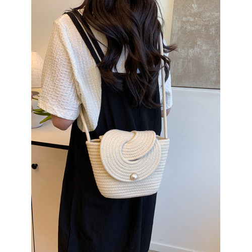 2025新款潮手工編織小衆洋氣草編水桶包包時尚度假沙灘編織單肩包